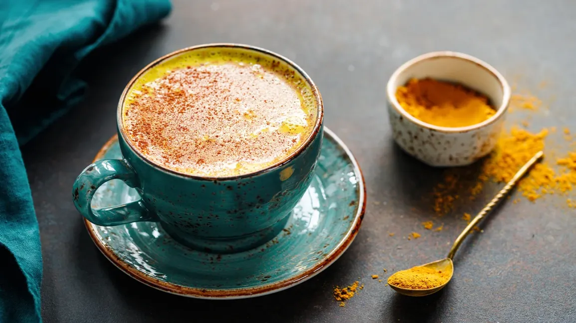 1 Cup of This Bedtime Mix is How I Beat Brain Fog for Good